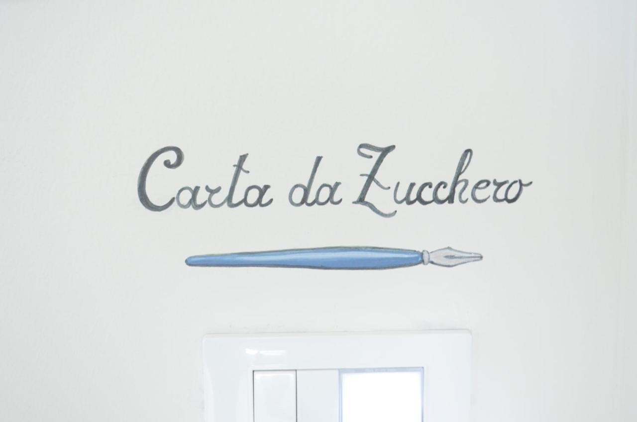 La Casa Incartata Apartment ตอสโกลาโน มาแดร์โน ภายนอก รูปภาพ