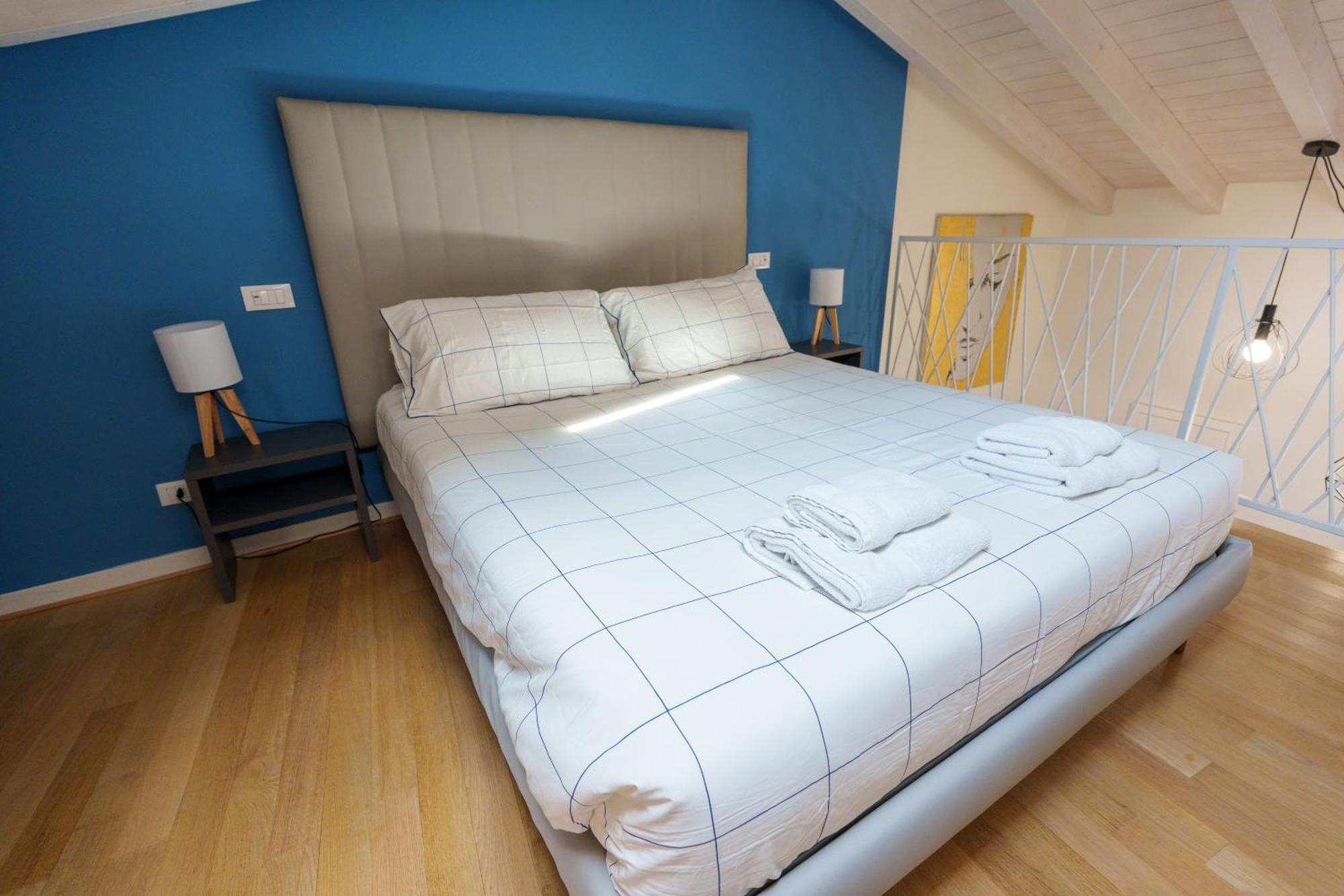 La Casa Incartata Apartment ตอสโกลาโน มาแดร์โน ภายนอก รูปภาพ