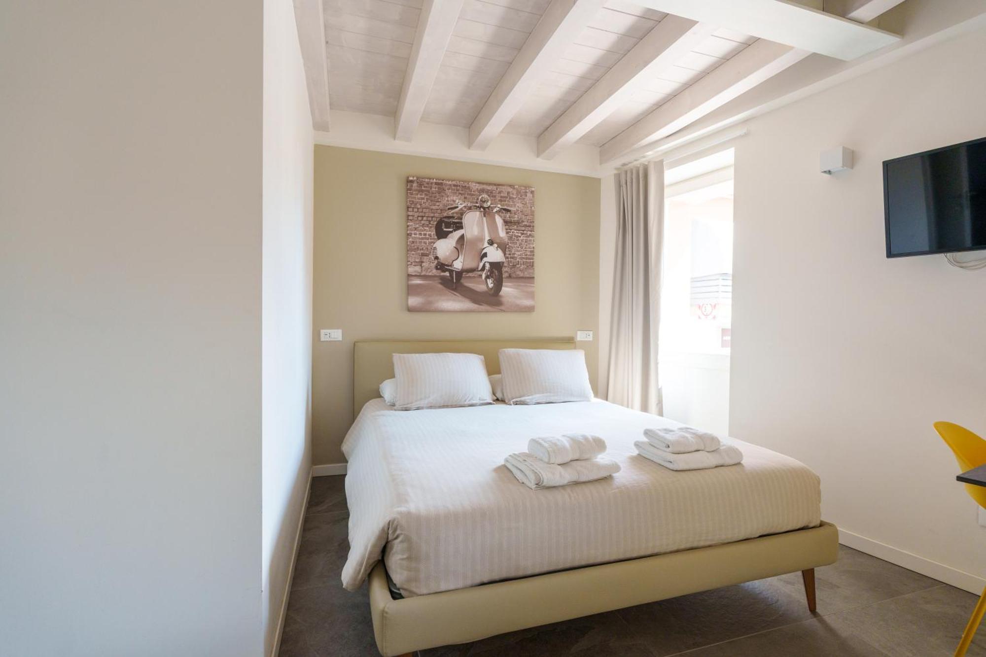 La Casa Incartata Apartment ตอสโกลาโน มาแดร์โน ภายนอก รูปภาพ